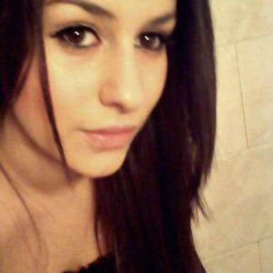 Meet your Posher, Sofi nicol